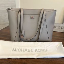 Michael Kors Large Leather Tote