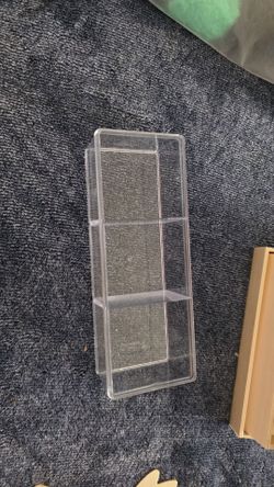 Plastic container