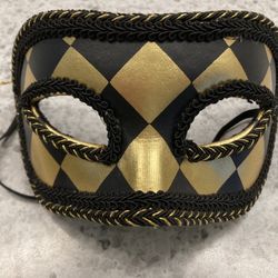 Gold & Black Harlequin Mask