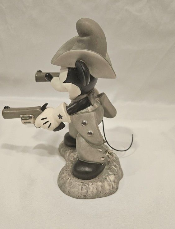 WDCC Disney Two Gun Mickey 1994 Quick Draw Cowboy Porcelain