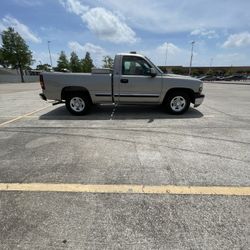2000 Chevy short bed 1500 with 78,000 miles original