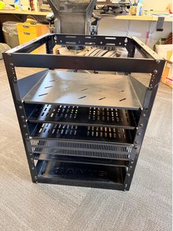 15U network/AV equipment  rack with shelves
