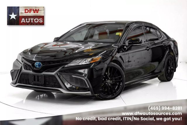 2022 Toyota Camry Hybrid