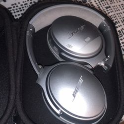 Bose Qc35ii Bluetooth Headphones 