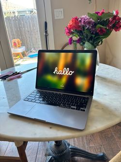 2022 MacBook Pro 13”