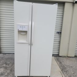 G/E  Biscuit Side By Side Refrigerator 