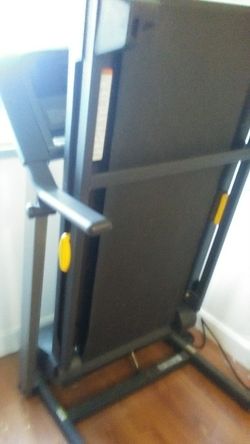 Gold gym machine