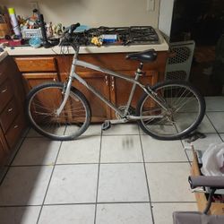 26" Giant Sedona ST Mens Or Unisex Roadbike Road Bike Bicycle Comfort Mountain Mountainbike 