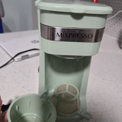 Little Coffe Machine