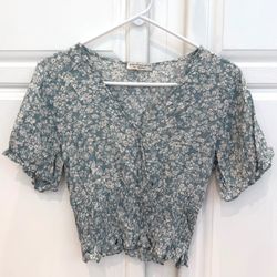 Paper Crane Womens S Blouse Floral V Neck Flutter Sleeve Cropped Smocked