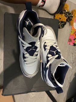 Jordan’s spike Ike