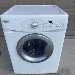  Whirlpool  24-inch compact front-load washing machine 2.0 cu. ft. capacity
