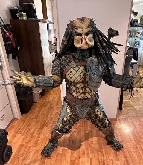 Tailored Predator Suit Inspired By The 1987 Version Of Predator