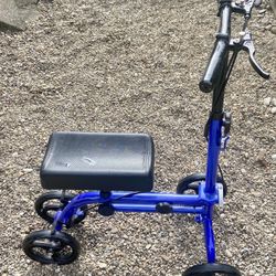 Used Knee Scooter _ Steerable knee walker-blue