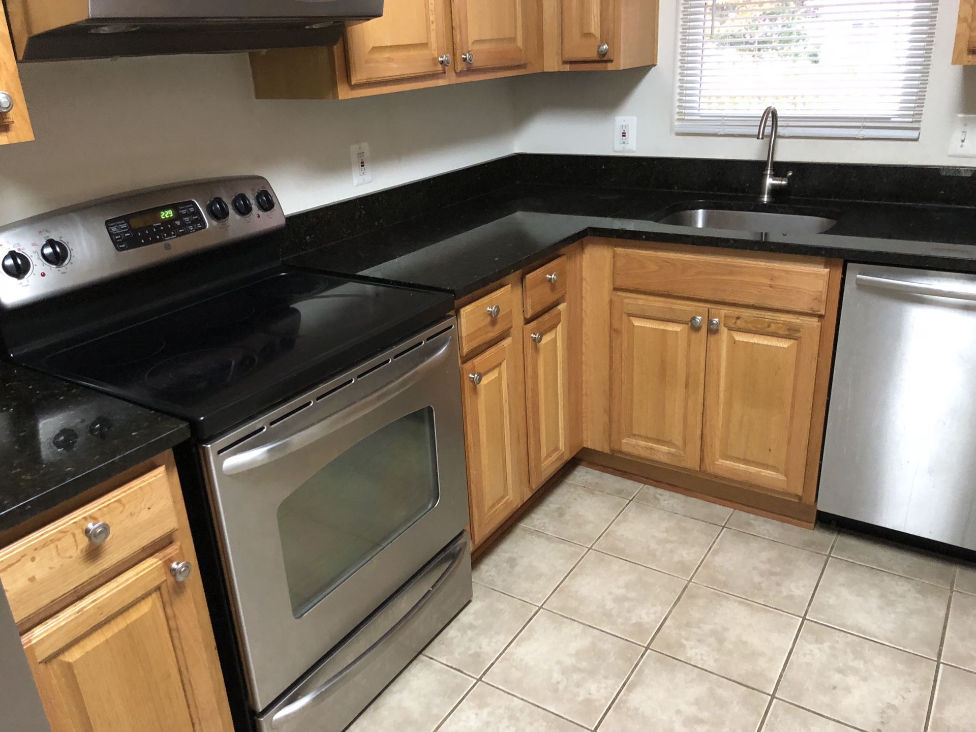 Kitchen cabinets and granite used in great condition