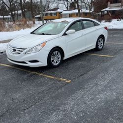 2012 Hyundai Sonata GLS “ 6 Speed Manual Transmission “