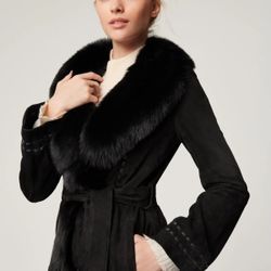 Black Women’s Fur Coat $50  - Fits Medium 