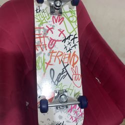 Graffiti Style Complete Skateboard – Ready to Ride”