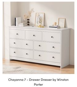 Dresser- Like New!
