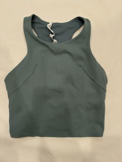 Women’s Lulu Lemon Green Cropped Top Sz 6 Excellent condition