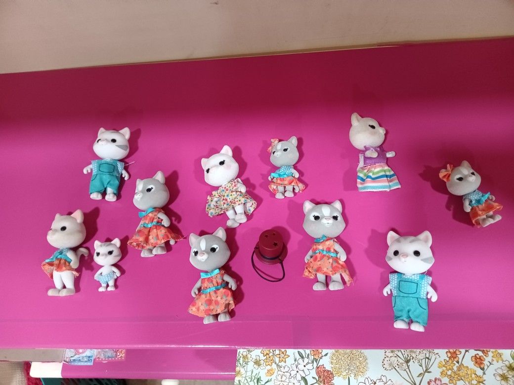 Honey Bee Acres Cat Collection $8 Takes Everything