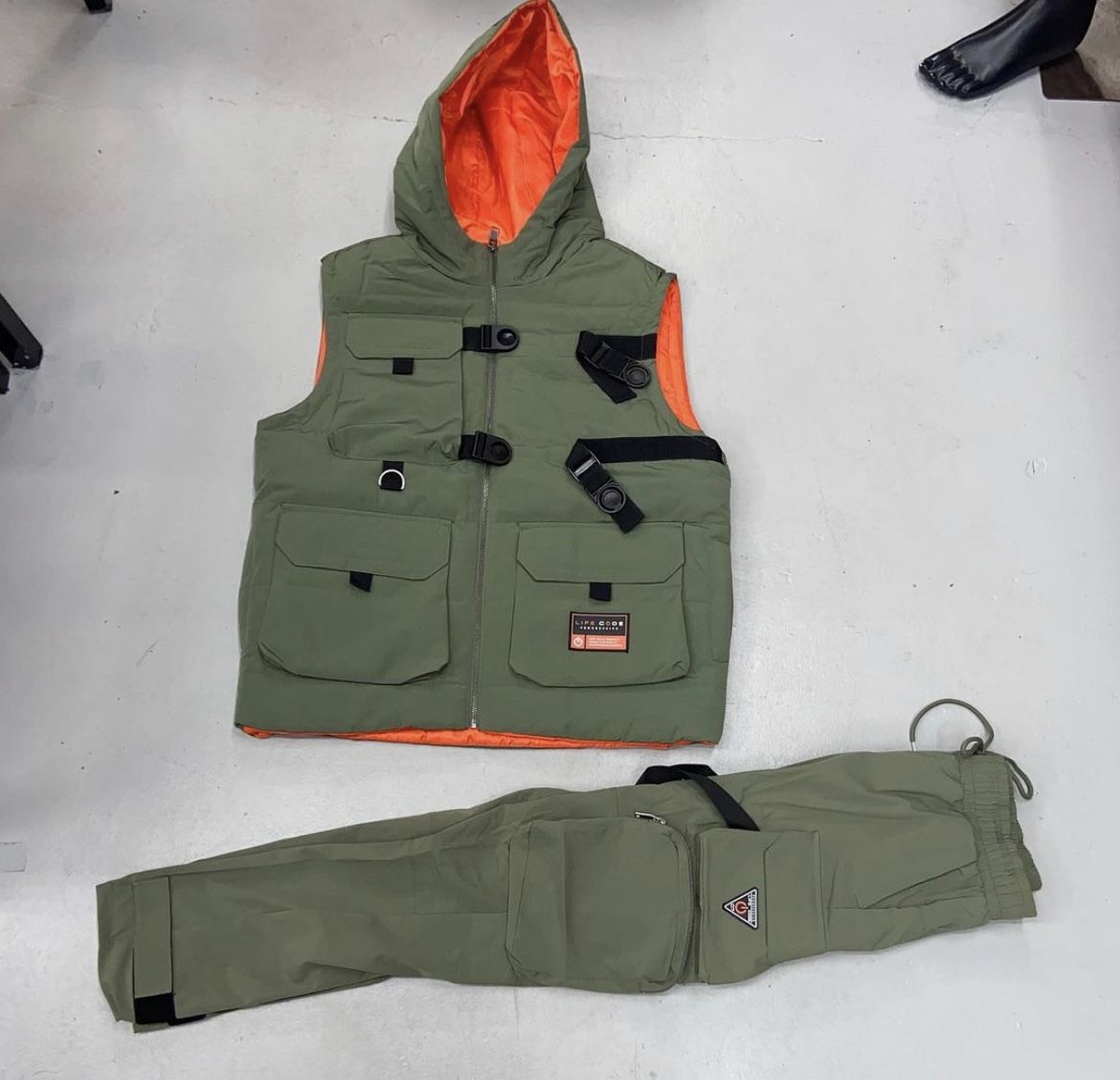Men’s Green Vest & Cargo Pants