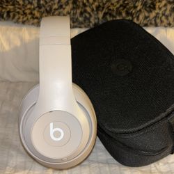 Beats Studio Pros 