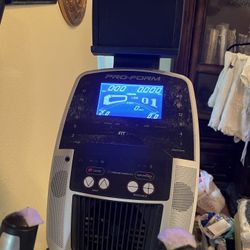 Pro Form Elliptical Machine 