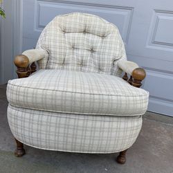 Vintage Sitting Chair