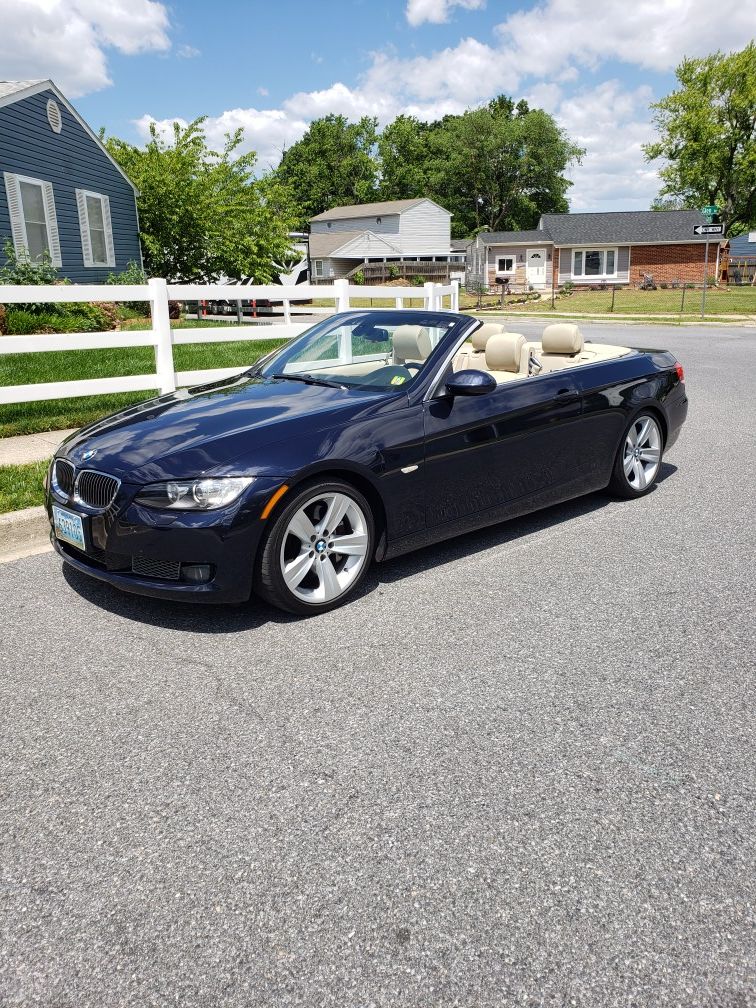 2008 BMW 335i Hard top Convertible