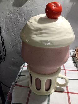 Vintage Strawberry Milkshake Cookie Jar ….no Chips Or Cracks…