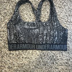 Under Armor Cross back Sports bra