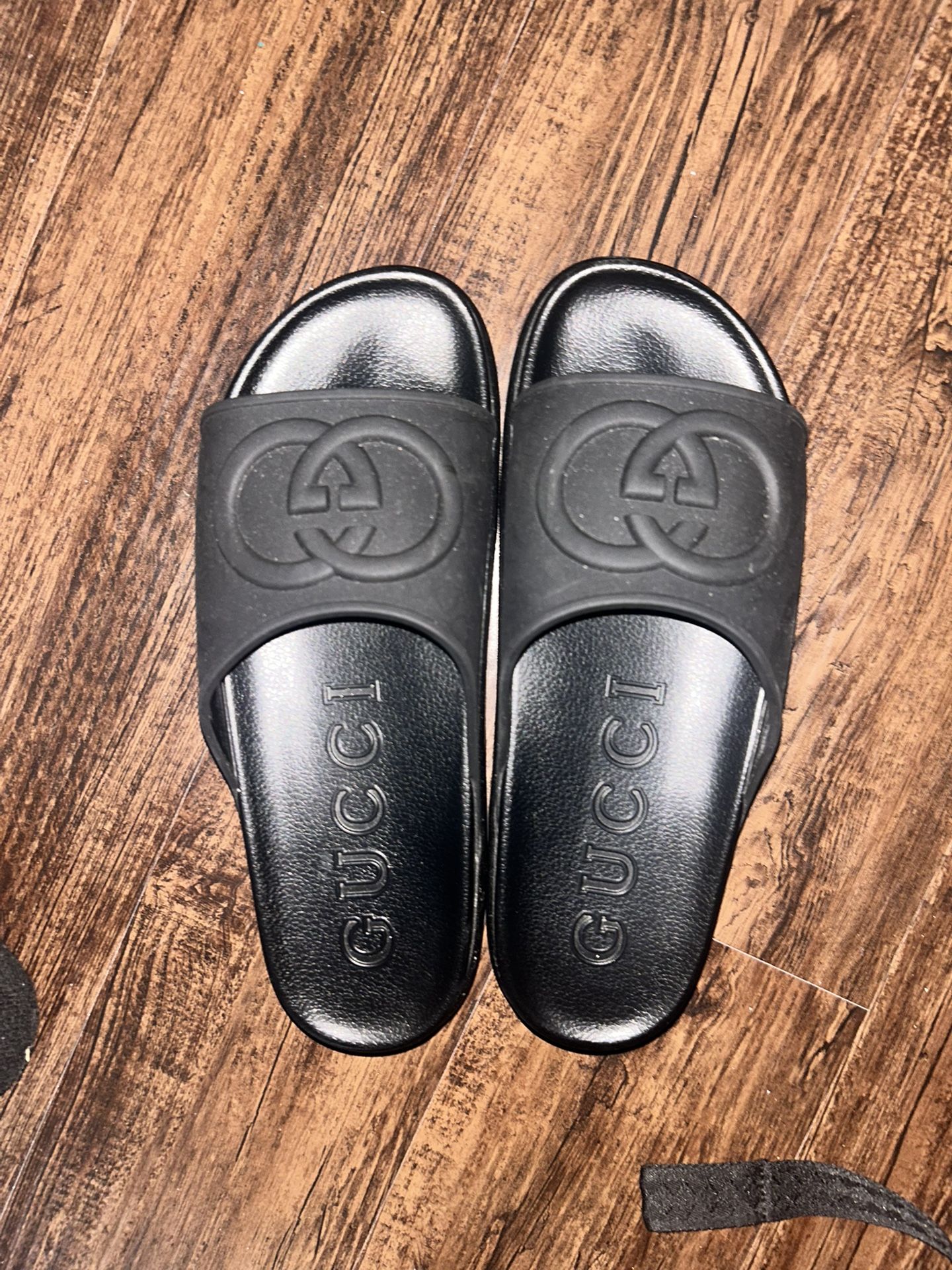 gucci slides