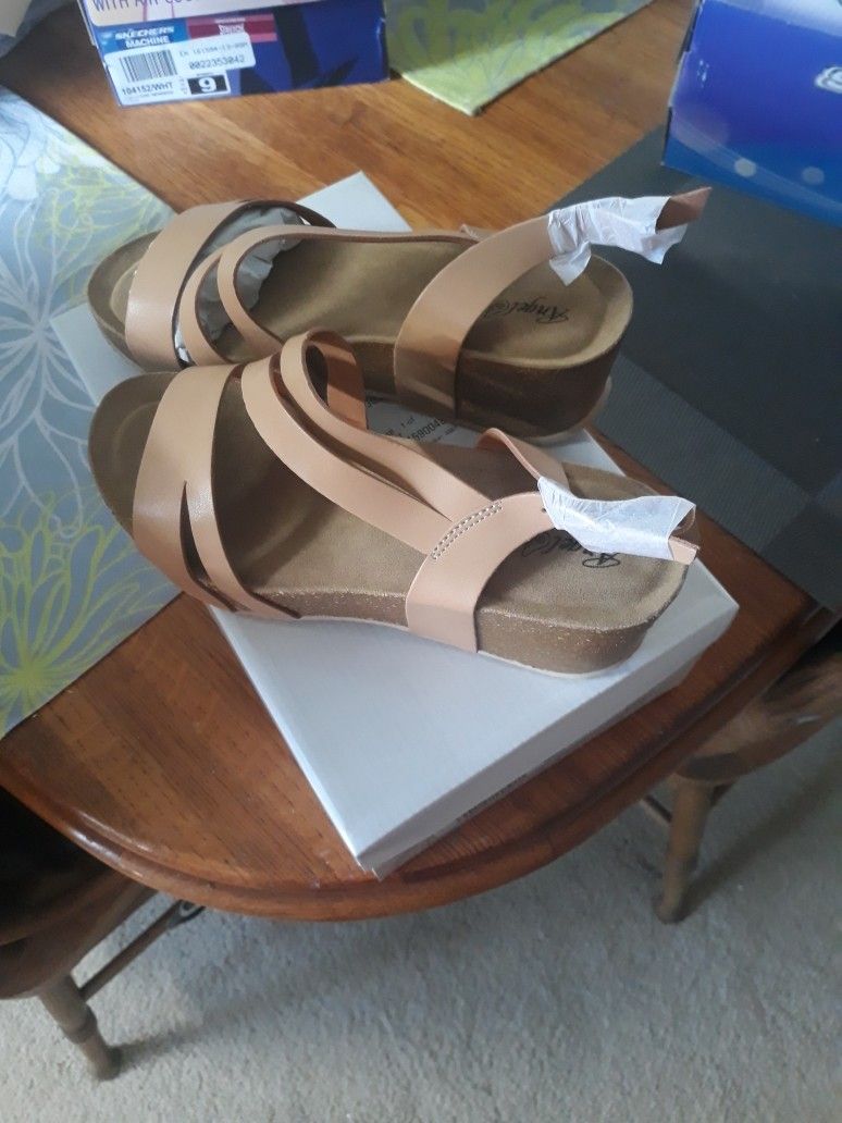 Angael Steps Tali Tan Sandal Sz 6