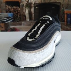 (Size-10.5) New, Men's, Nike Air Max 97 SE Light Bone Black DV7421-002
New without box, in-store and online prices from $200 to $380. I'm asking $120,