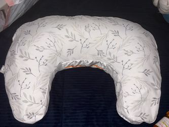 Nursing Pillow White Floral Leaf Print