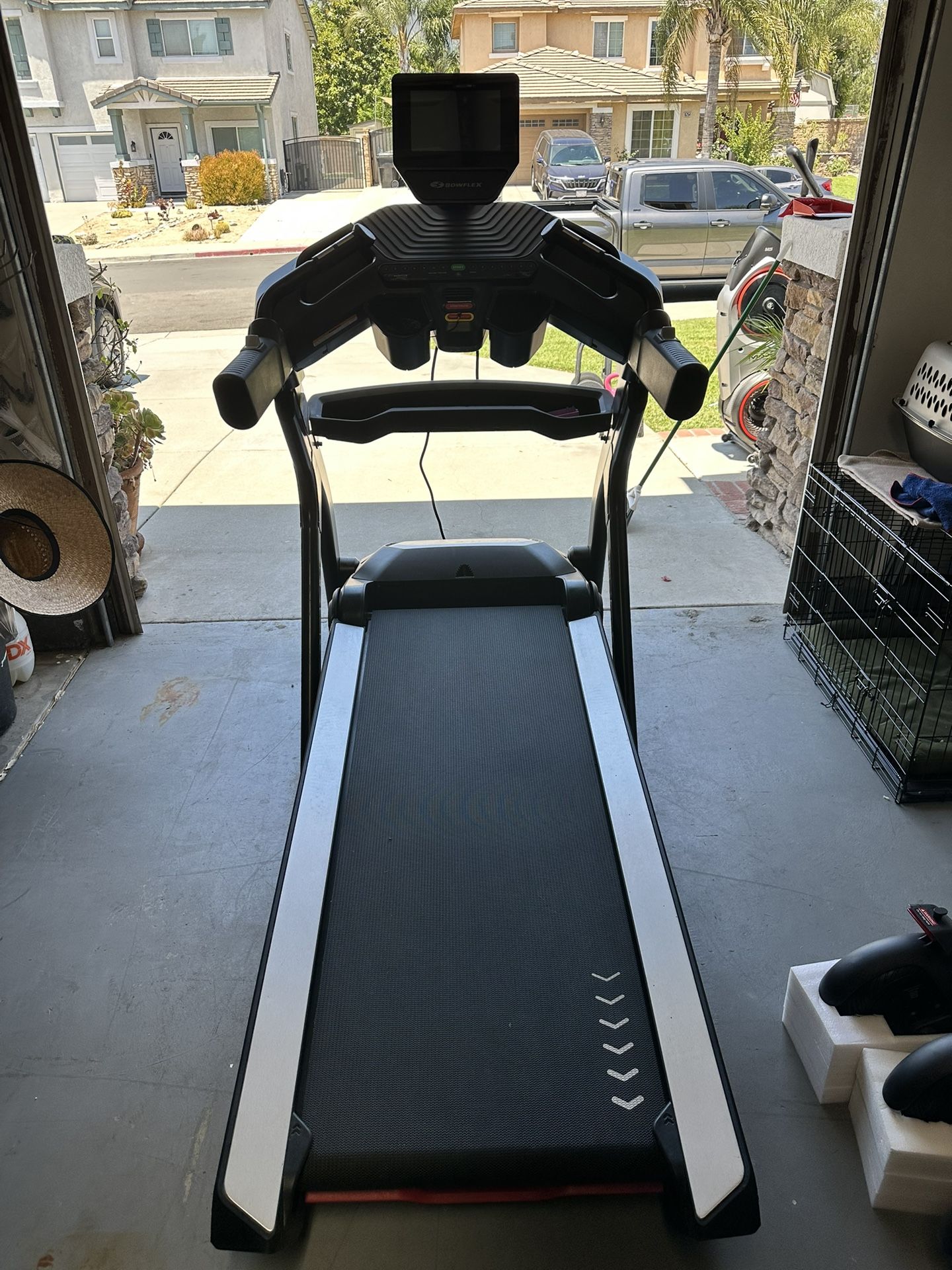 BowFlex Treadmill 14” Screen