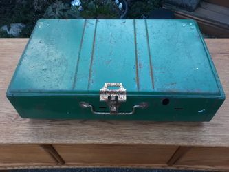 Vintage coleman lantern and cookstoves white fuel