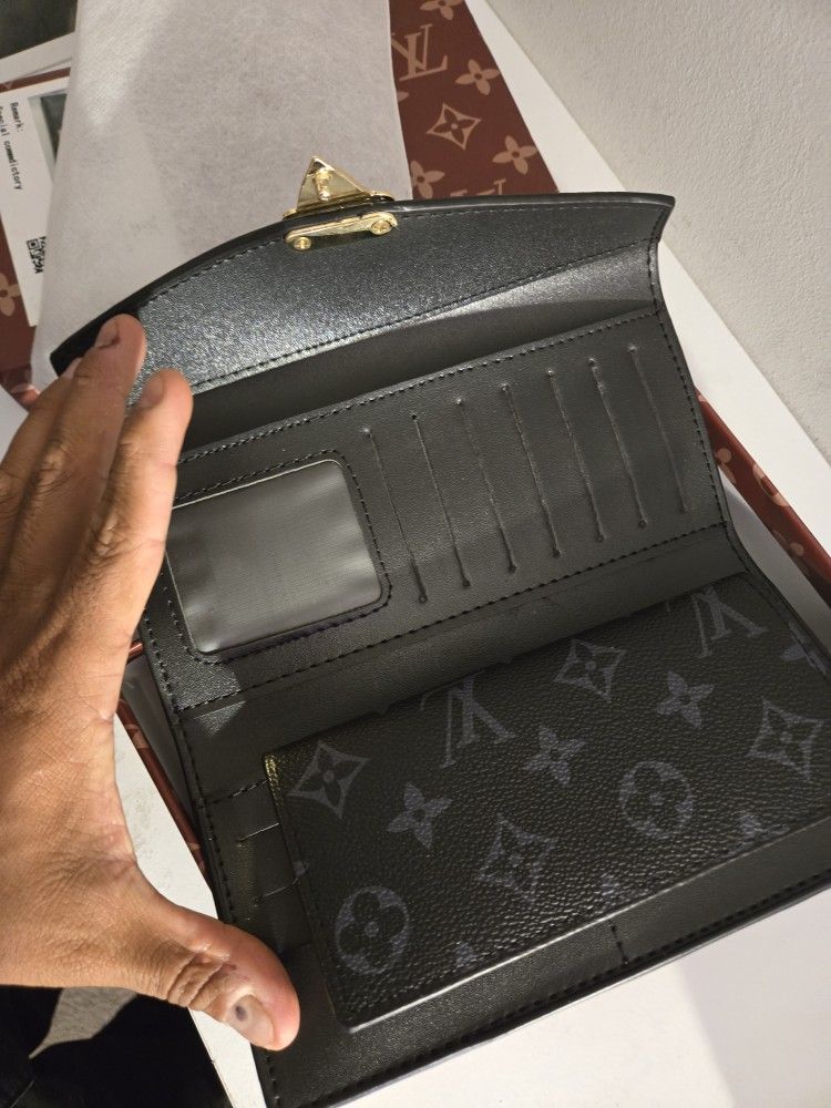 Woman Wallet