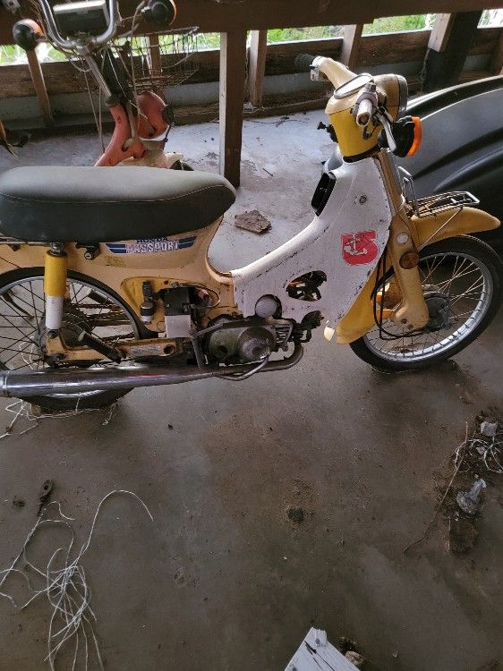 Photo HONDA PASSPORT 70