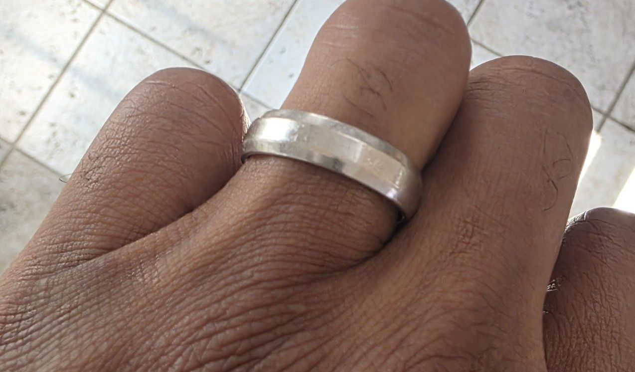 Men's Wedding Band
