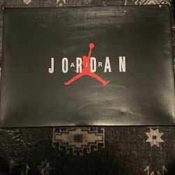 Jordan 11 Cherry 2022 (Debt Stock)