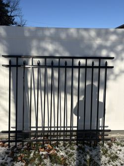 5’x6’ Commercial Aluminum Fence