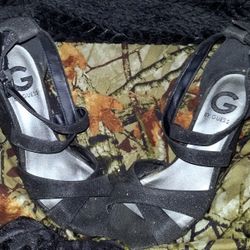 Women's "G by Guess" Black Peep-Toe Glimmer Fabric Wedge Heels 7M