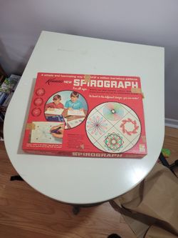 Vintage 1967 Kenner's Spirograph #401 Blue Tray w/ all original pieces