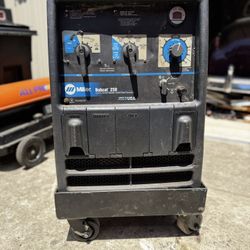 Miller Bobcat 250