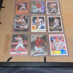 MIKE. TROUT  Lot