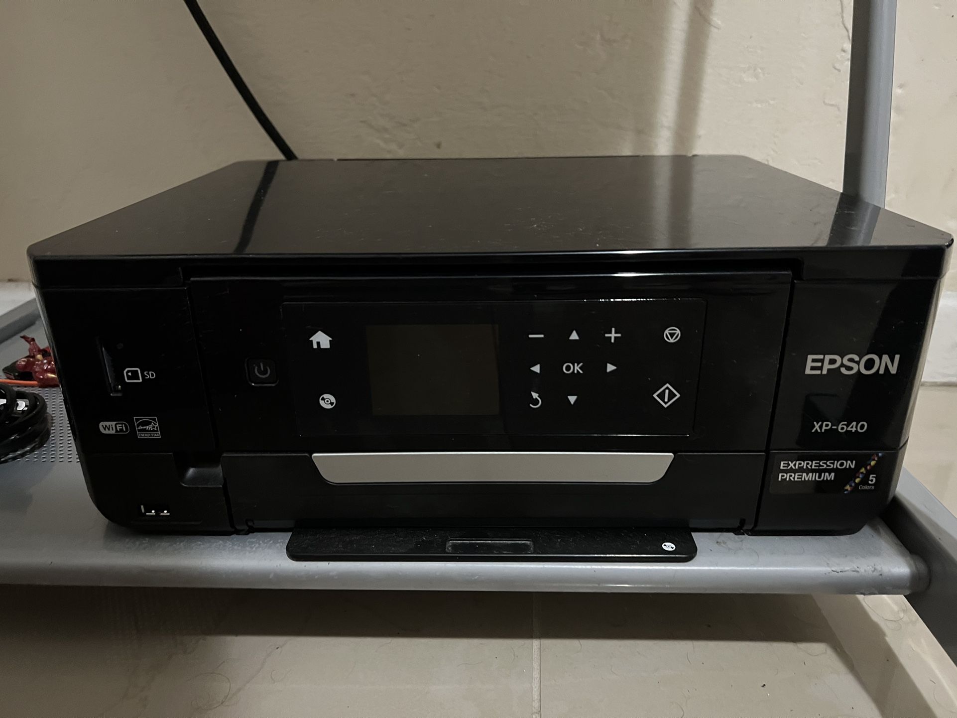 Impresora Scaneadora Xp-640 Epson