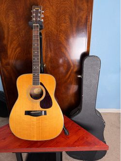 Vintage Yamaha FG345 Guitar