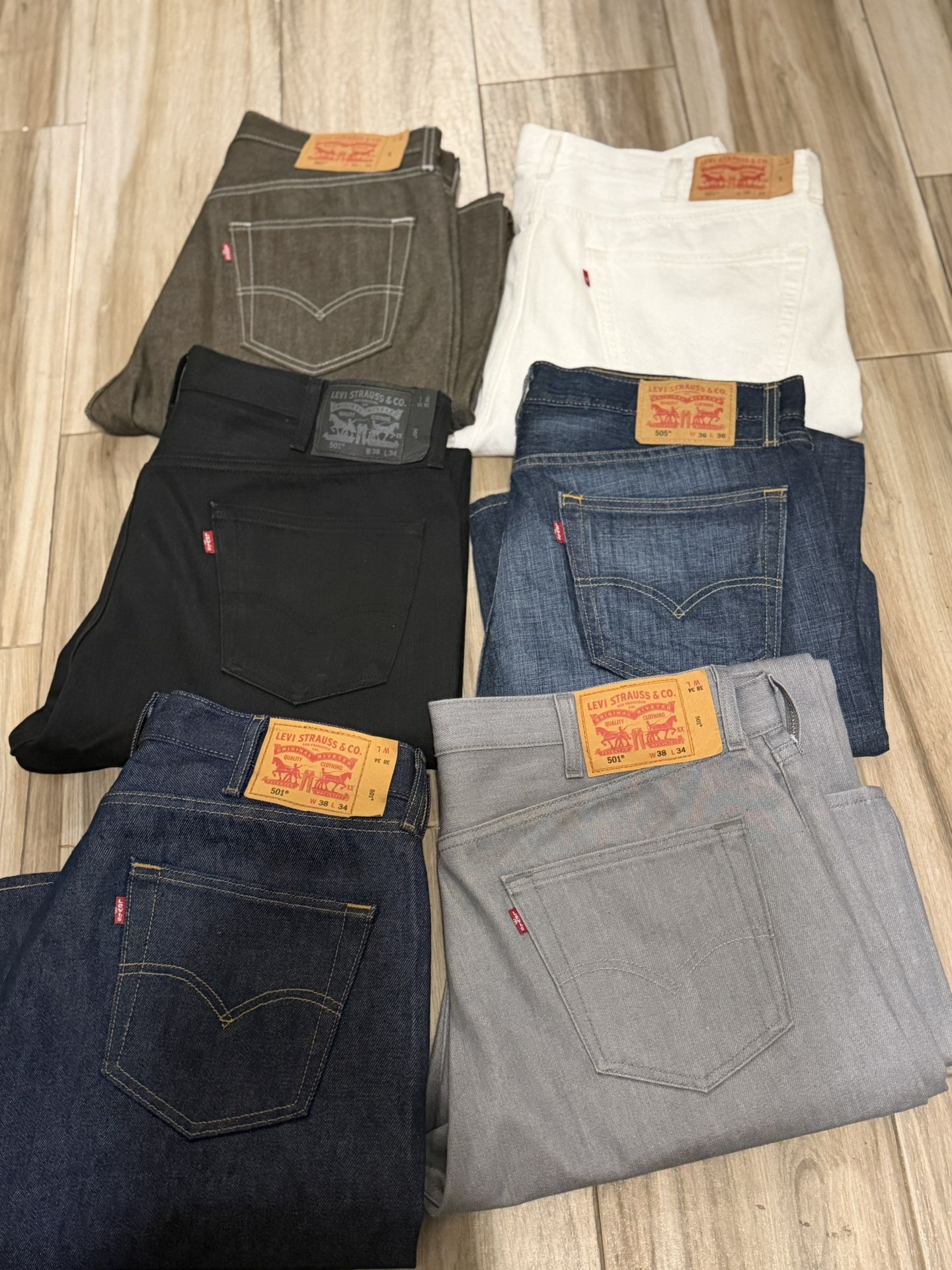 501 Levi’s Lot